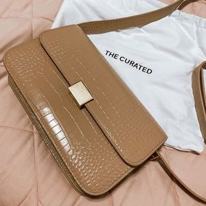 The Curated Classic Crossbody/Shoulder Bag